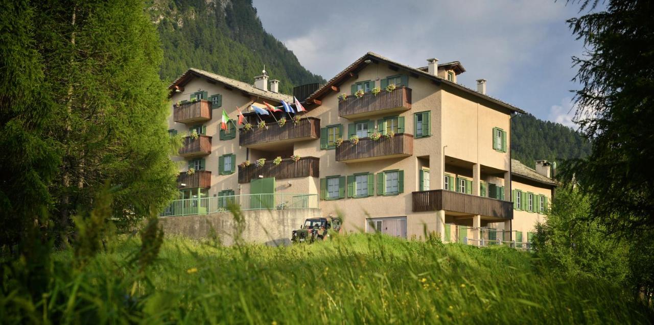 Casa Alpina San Luigi Hotel Campodolcino Luaran gambar